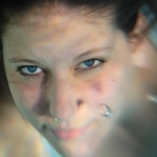 portrait-under-water